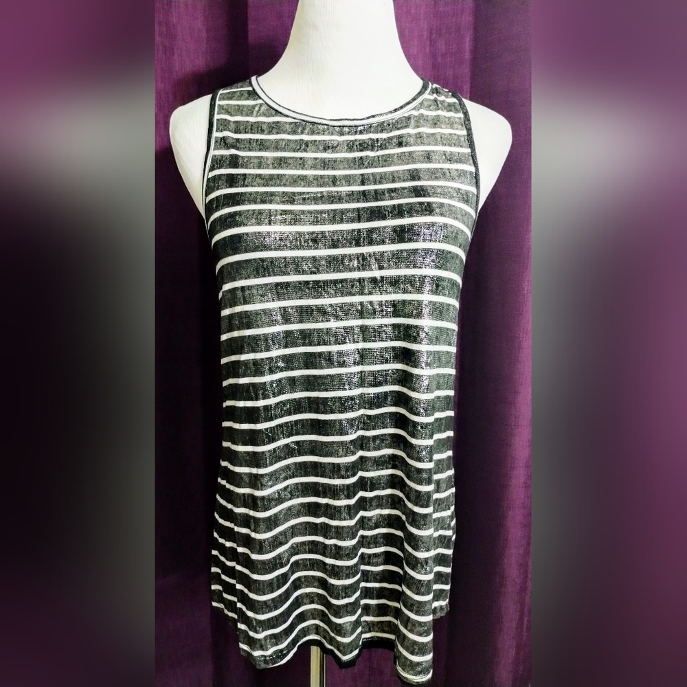 Guess Black & White silver metallic Tank Top high low style size S crew neck